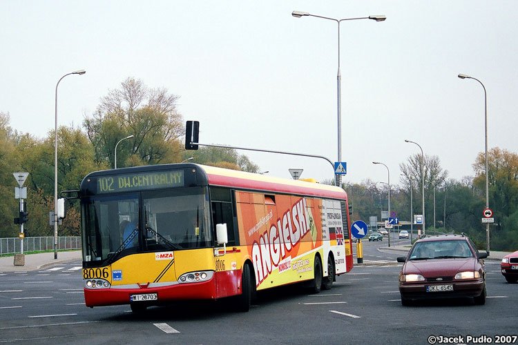 8006
Stara odsłona linii 102. Na szczęście już nie zakleja się reklamami okien.
Słowa kluczowe: SU15 8006 102 Sokola