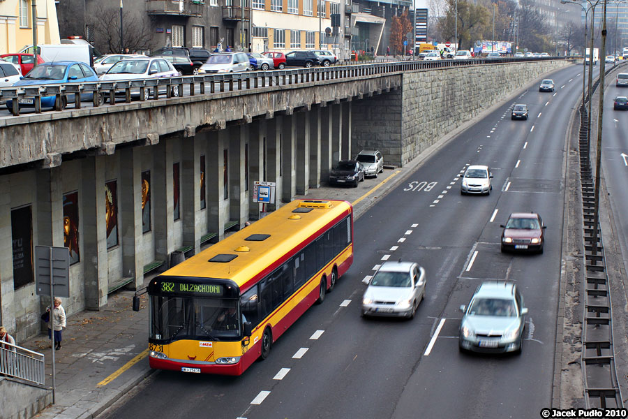 8731
Jeszcze istniejący Solaris na już nieistniejącej linii 382. 
Słowa kluczowe: SU15 8731 382 alArmiiLudowej