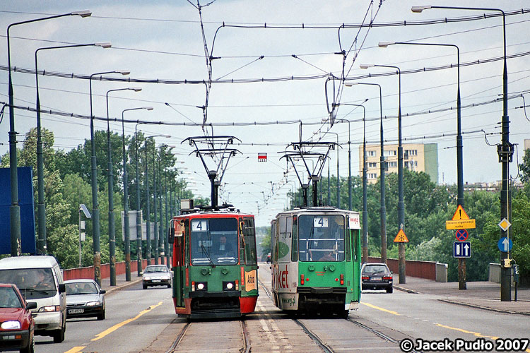 1189
Duet 4 na Moście Śląsko-Dąbrowskim.
Słowa kluczowe: 105Na 1189 4 MostŚląskoDąbrowski