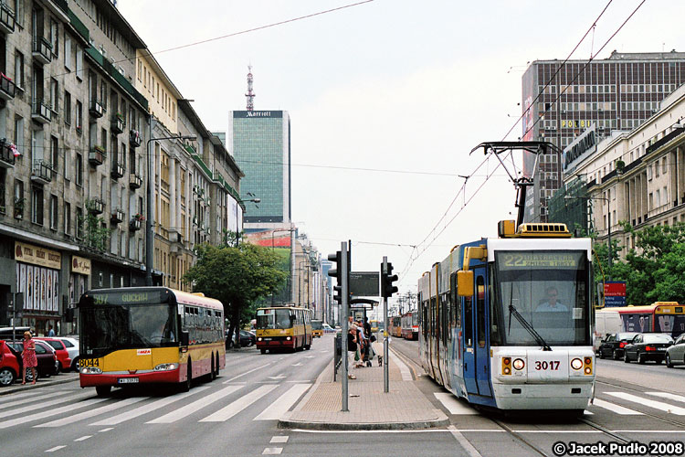 3017
Wciąż aktualne pytanie: co jest szybsze - tramwaj czy przyspieszony autobus?
Słowa kluczowe: 116Na 3017 22 AlejeJerozolimskie