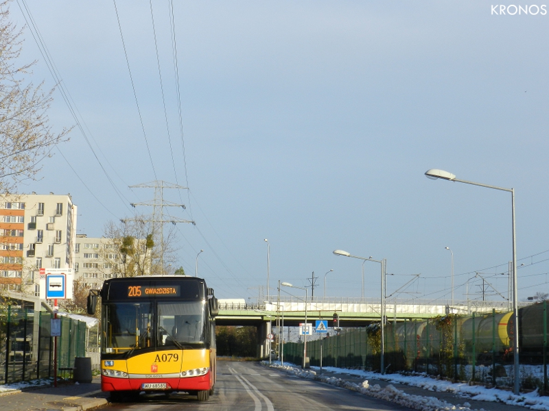 A079
Letnie słońce, jesienne liście, zimowy śnieg...
Słowa kluczowe: SU8,6 A079 205 DworzecGdański