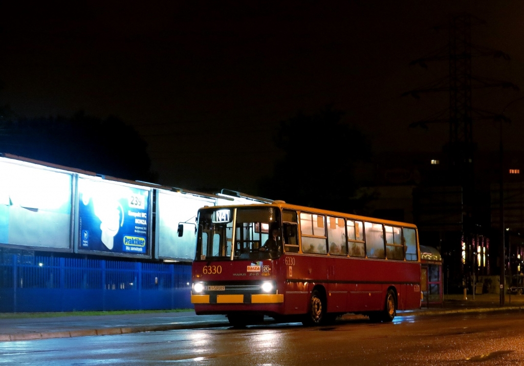 6330
ISO gigantyczne, ale chyba tego aż tak nie widać.
Pozdrawiam serdecznie Pana prowadzącego !
Słowa kluczowe: IK260 6330 N41 Broniewskiego