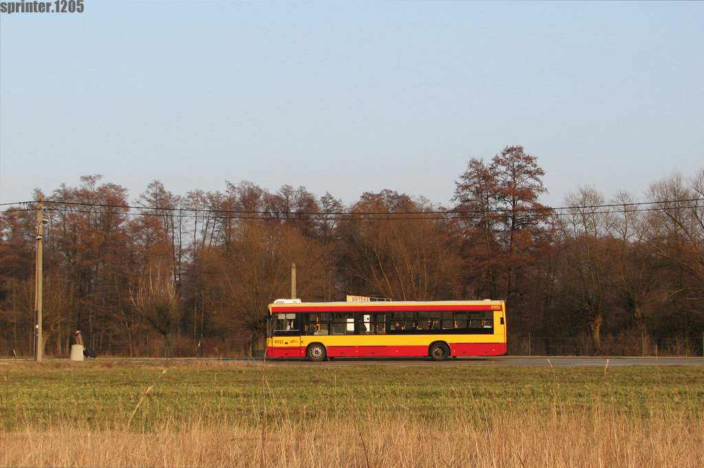 4921
Słowa kluczowe: M121I 4921 134 Ostródzka