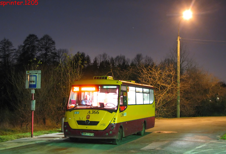 A366
Pierwsze nocne zdjęcie ze Zbójnej Góry na O-B.
Słowa kluczowe: H7-20 Solina A366 Z61 ZbójnaGóra