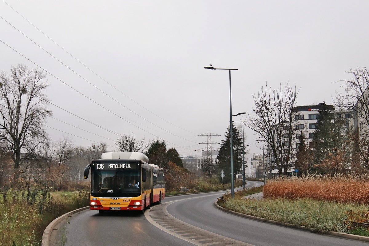 7257
136 na tym odcinku trasy chyba w galerii jeszcze nie było ;)
Słowa kluczowe: LionsCityGCNG 7257 136 Woronicza