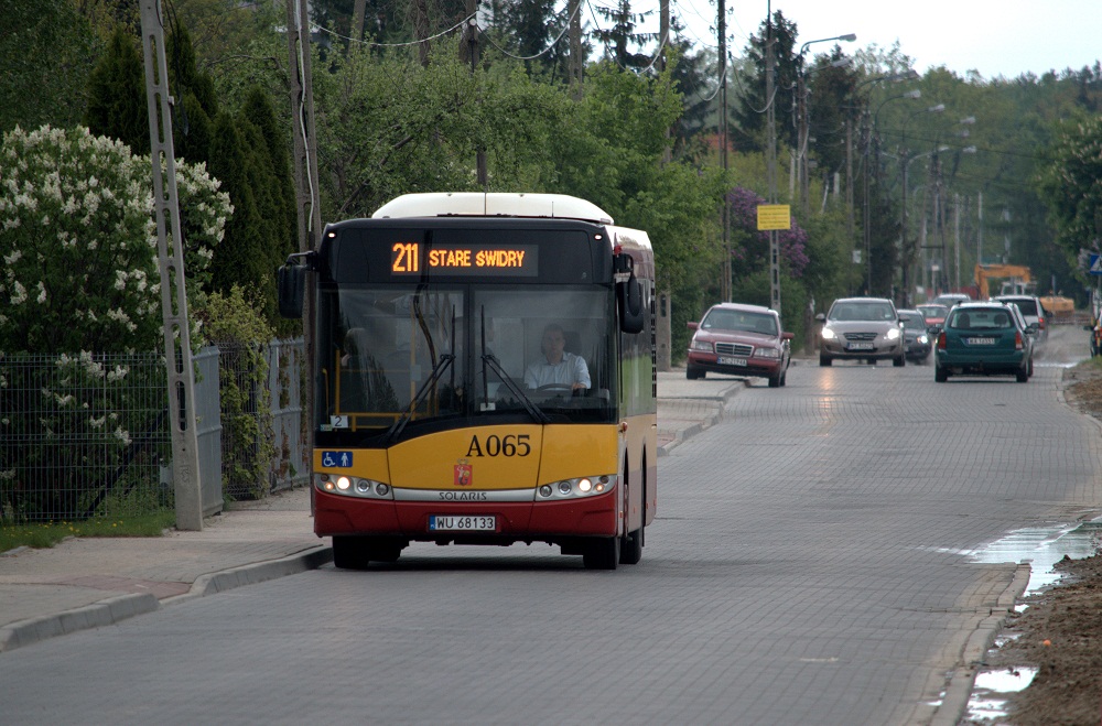 A065
Solaris U8,6 Alpino

Solaris na linii 211 zmierza do Starych świdrów .
Słowa kluczowe: SU8,6 A065 211 Aluzyjna