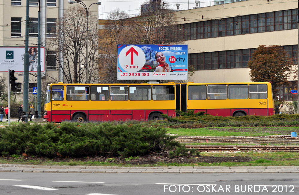 5202
5202 zasilenie na 191 pod banderą R-7.
Słowa kluczowe: IK280 5202 191 RondoDaszyńskiego