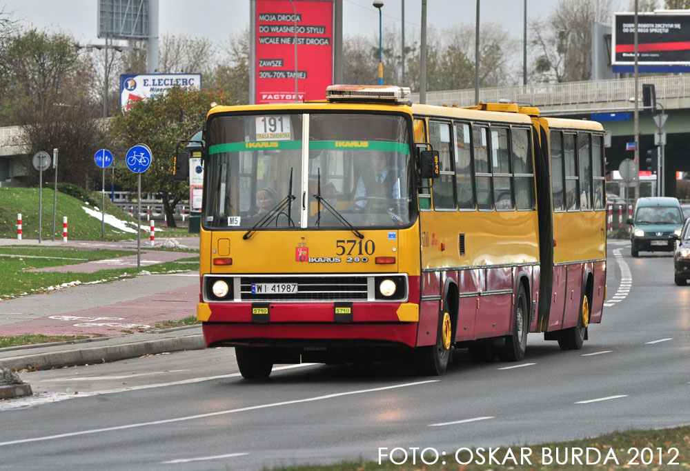 5710
5710 zasilenie na 191 pod banderą R-7.
Słowa kluczowe: IK280 5710 191 BitwyWarszawskiej1920