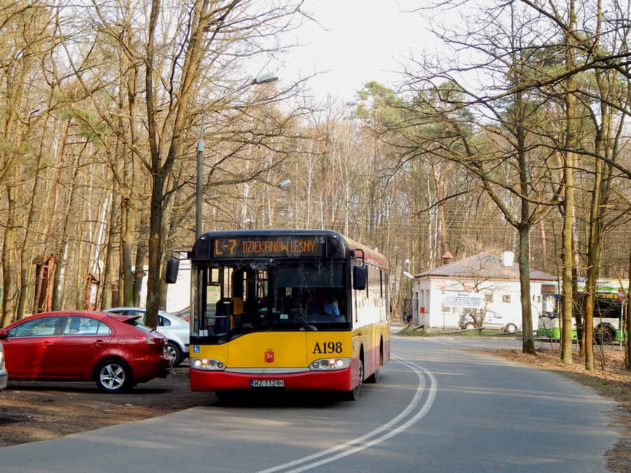 A198
Dziwadło z Mobilisu na L-7, podziękowania dla kierowcy że zostawił włączony wyświetlacz. Zdjęcie nie jest może najlepsze ,wiec jak się nie podoba mogę na coś innego zamienić ;)
Słowa kluczowe: SU10 A198 L-7 DziekanówLeśny