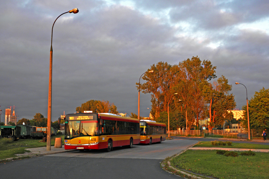 A131
Solaris na linii 103 z Dworca Zachodniego do Metra Młociny szykuje się do swojego kursu. Tym zdjęciem chciał bym przywitać wszystkich użytkowników.
Słowa kluczowe: SU12 A131 103 DworzecZachodni Tunelowa