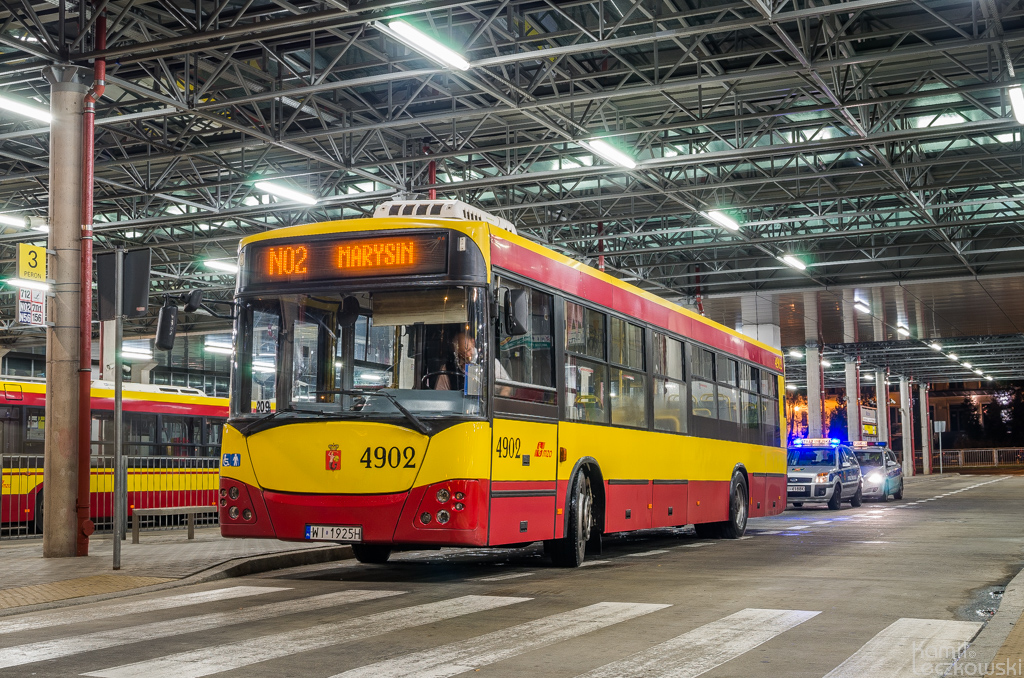 4902
BWL 209
Słowa kluczowe: M121I 4902 N02 MetroMłociny