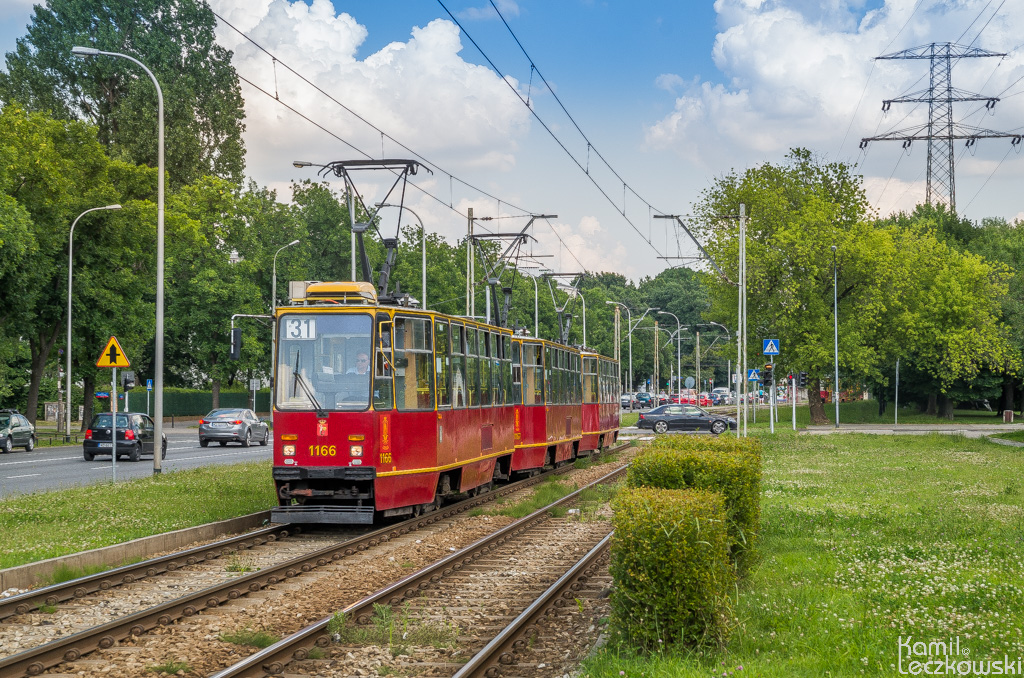 1166+1167+1139
Słowa kluczowe: 105Na 1166+1167+1139 31 Woronicza 3x105Na