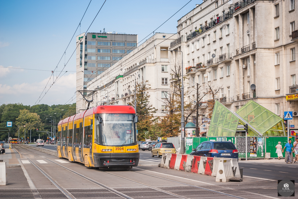 3504
Pozostaje mi życzyć pomyślności w nowym roku i równie udanych kadrów.
Słowa kluczowe: 120NaDuo 35 3504 Marszałkowska