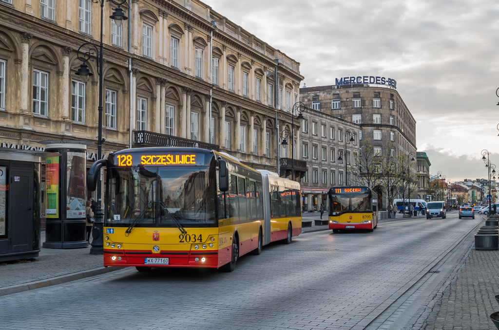 2034
Słowa kluczowe: SM18 2034 128 KrakowskiePrzedmieście