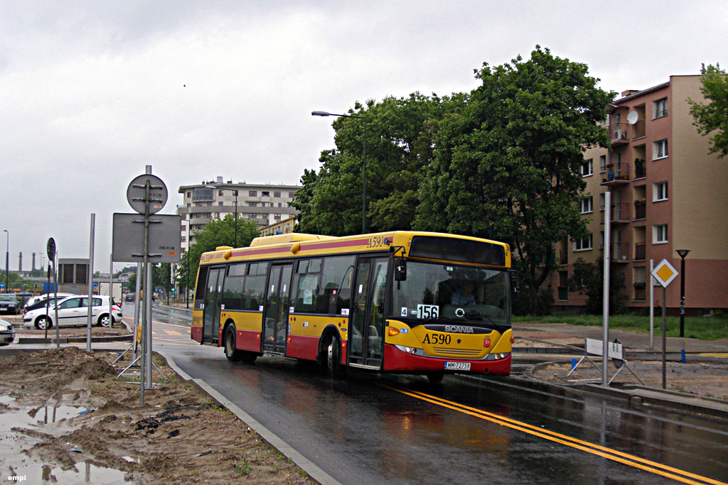 A590
Podczas przebudowy ulicy Kasprowicza ruch dwukierunkowo przebiegał jedną z jezdni.
Słowa kluczowe: CN270UB OmniCity A590 156 Kasprowicza