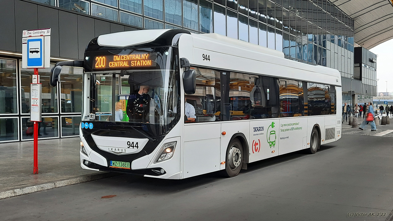 944 
Testowy Ikarus w wersji 'Electrik' na 200 w sobotnie popołudnie
Słowa kluczowe: IK120EL 944 200 DworzecCentralny