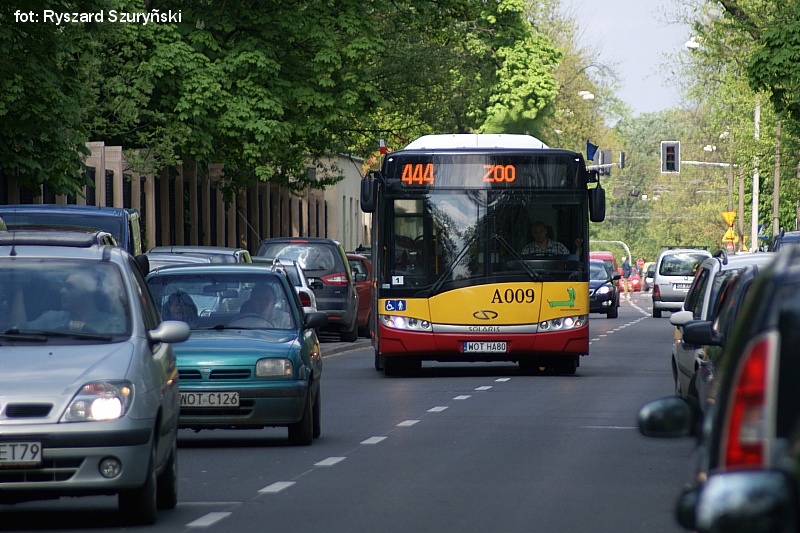 A009
Bajzel zoologiczny :-)
Słowa kluczowe: 444 A009 Mobilis SU12 Ratuszowa