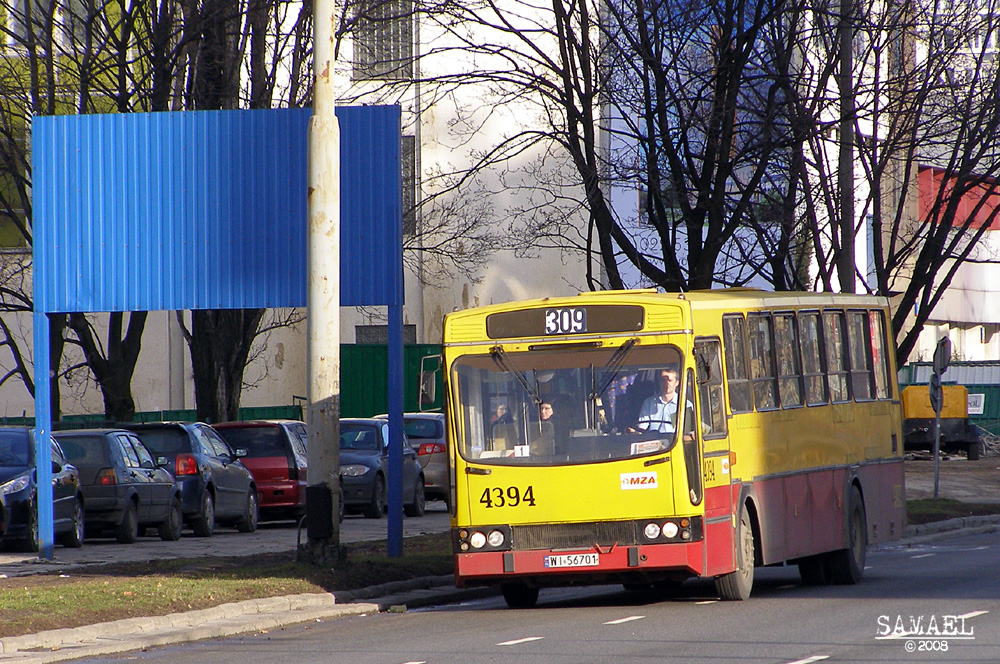 4394
11 miesięcy później Jelcz (wpisany w 1993 roku) zostanie skreślony. Tutaj na ul. Prostej na linii 309, która była przedłużeniem agonii ówczesnej linii 109. 
Słowa kluczowe: 120MM/1 4394 309 Prosta