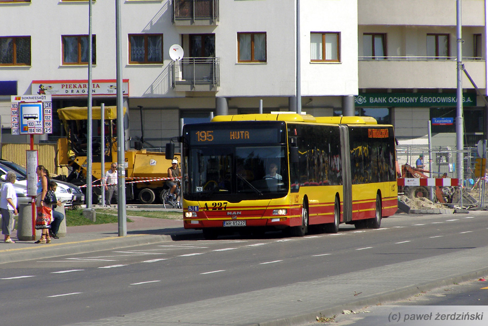 A227
Słowa kluczowe: LionsCityG A227 195 Sokratesa