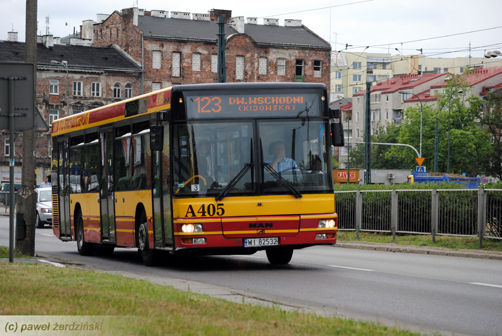 A405
Słowa kluczowe: NL223 A405 123 Kijowska