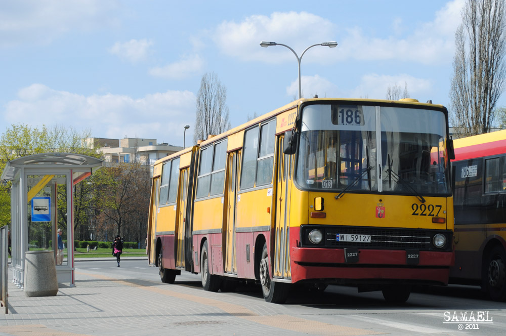 2227
Skasowany pół roku później.
Słowa kluczowe: IK280 2227 186 Szczęśliwice