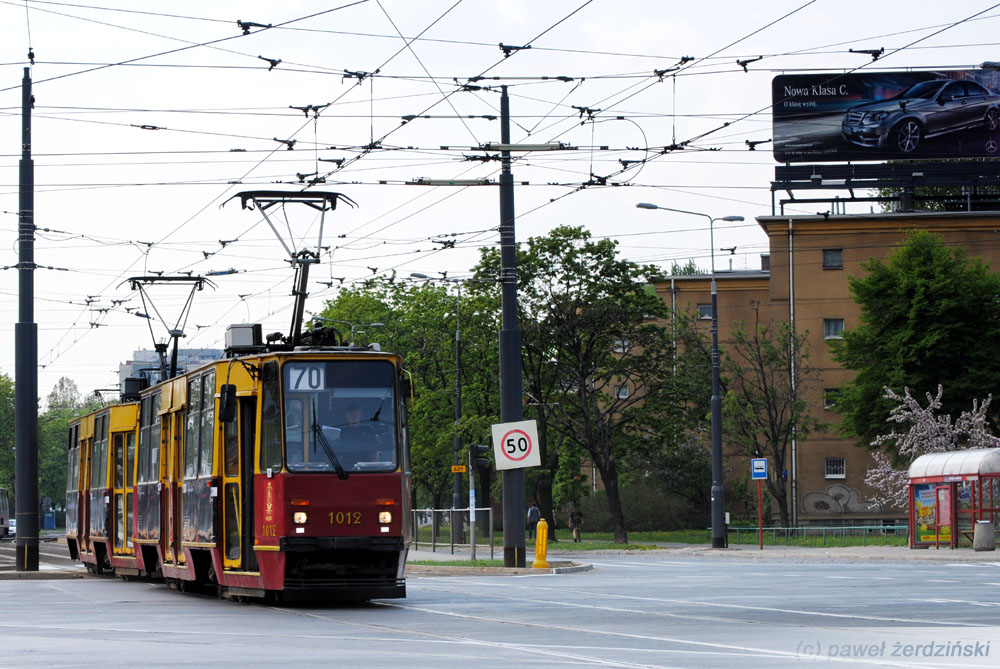 1012
Słowa kluczowe: 105Na 1012 70 AlejaSolidarności