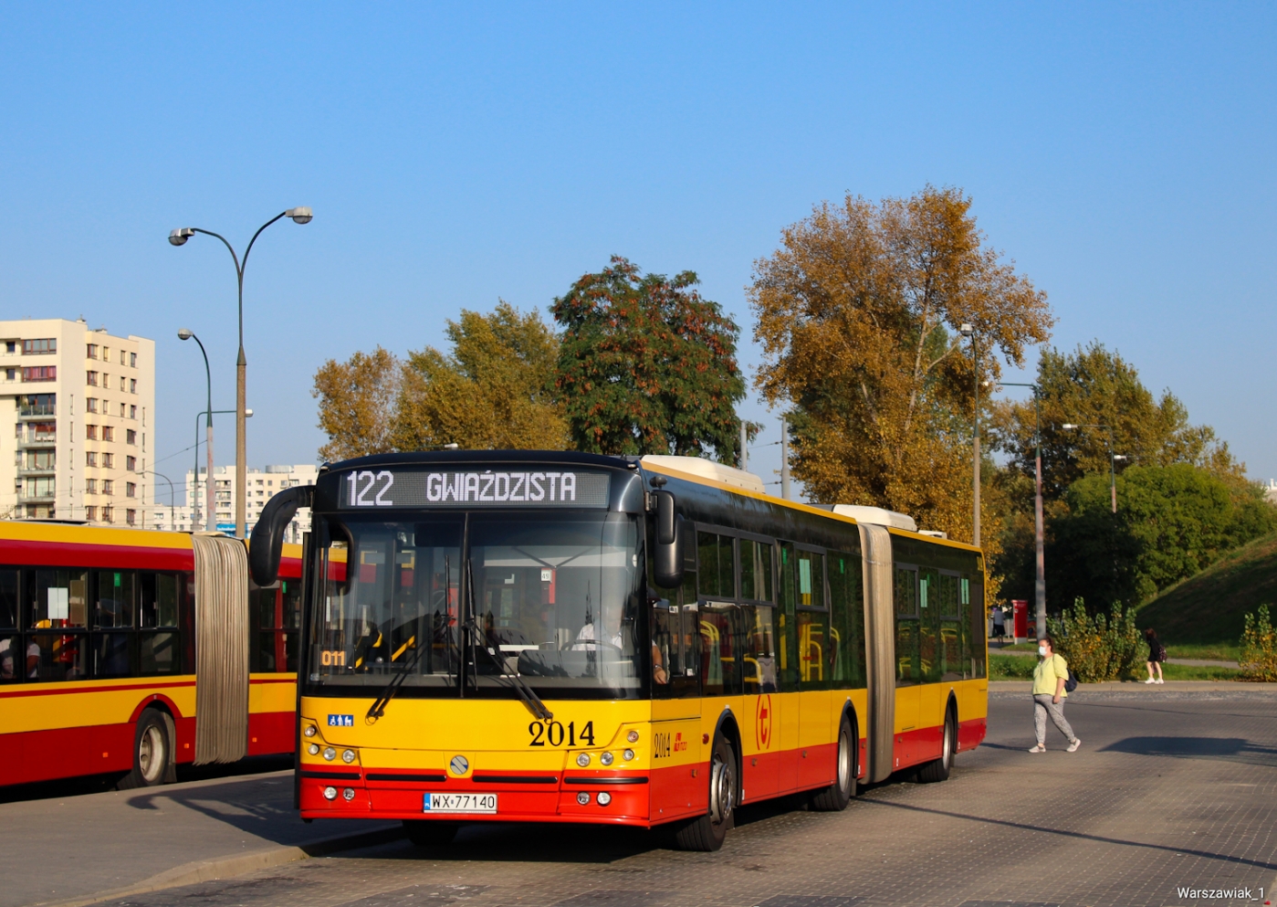 2014
Solbus SM18 nie jest częstym gościem na linii 122.
Słowa kluczowe: SM18 2014 122 osiedlegórczewska