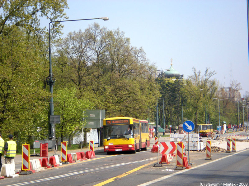 7864
Wspomnienie remontu torów na trasie W-Z
Słowa kluczowe: M181M 7864 190 AlejaSolidarności 2009