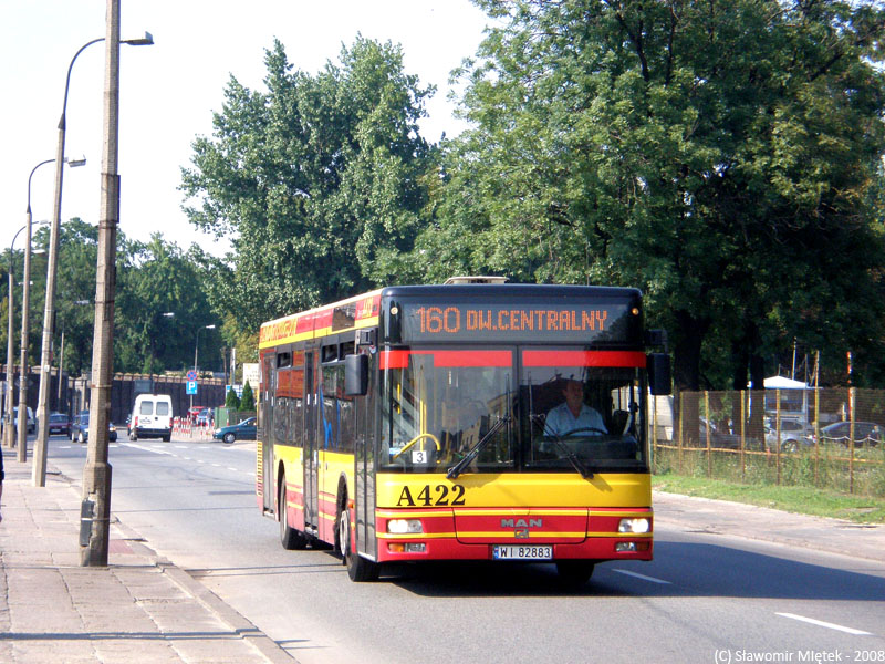 A422
Objazd spowodowany wypadkiem motocyklisty na ulicy Handlowej
Słowa kluczowe: NL223 A422 160 ŚwiętegoWincentego 2008