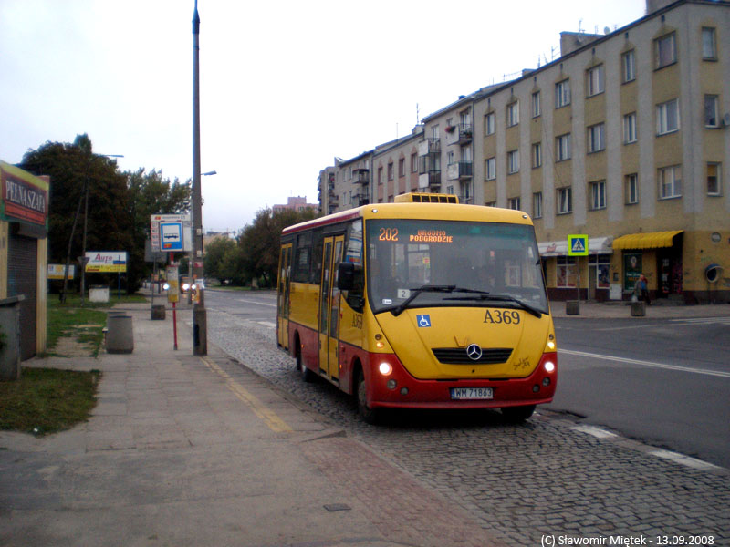 A369
Kierowca trochę się zgubił. Dzięki mojej pomocy, wrócił na właściwą trasę.
Słowa kluczowe: Solina A369 202 ŚwiętegoWincentego 2008