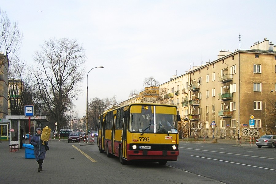 5593
Coś w temacie przegubowych Ikarusów z wyświetlaczem - linia 116A tudzież skrócony wariant 116 na trasie: Chomiczówka - Metro Marymont.
Słowa kluczowe: IK280 5593 116 Żeromskiego