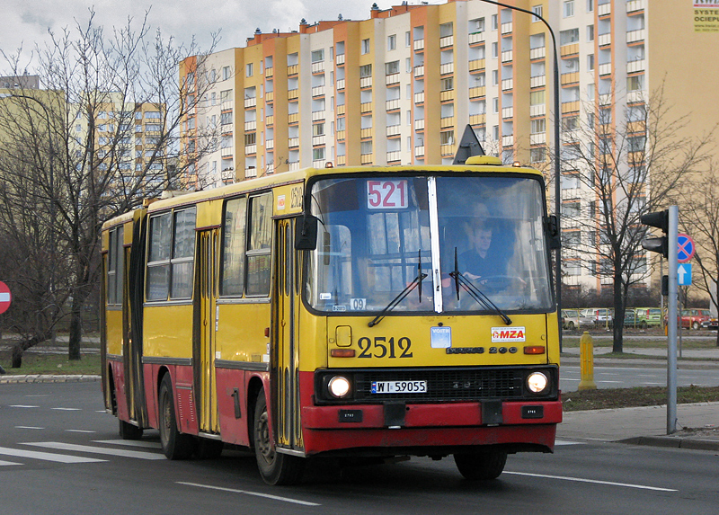 2512
Niezły dzikus. Duża kabina, automatyczna skrzynia Wojtka, a to wszystko w obudowie lewara.

prod. 1991 / kasacja 2009
Słowa kluczowe: IK280 2512 521 Ostrobramska 2008