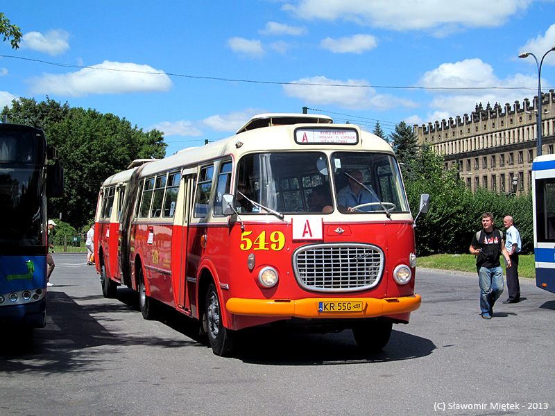 549
Słowa kluczowe: Jelcz021 549 A Kraków Kombinat