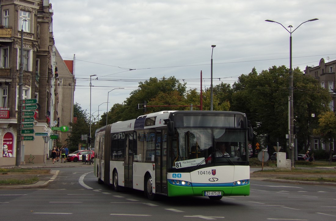 10416
PKS Szczecin od 2018 roku eksploatuje Solarisy. Są to: przegubowce III generacji w ilości dziesięciu sztuk ( wszystkie ex. BVG Berlin, kupione w latach 2018-2019 ) oraz dwie solówki II generacji ( ex. VGH Hoya z Dolnej Saksonii, kupione w tym roku ).
Słowa kluczowe: SU18 10416 81 PlacKościuszki