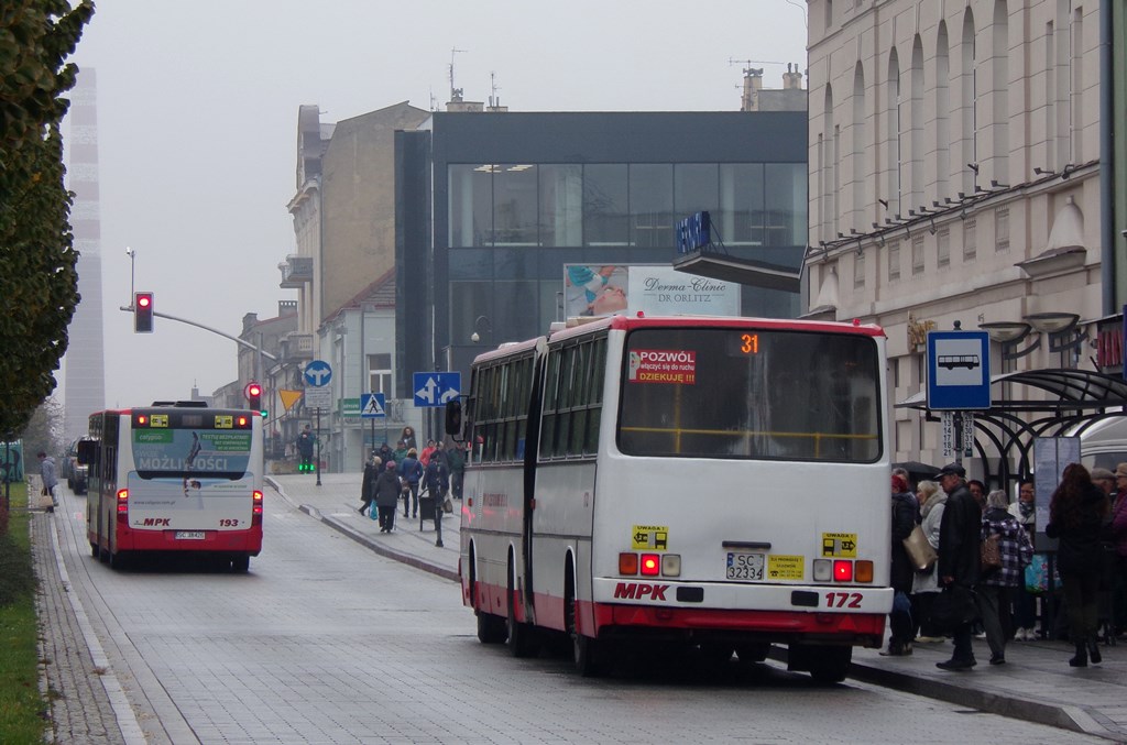 172
MPK Częstochowa posiada obecnie dziesięć Ikarusów 280.70E. Jednakże nie wyjeżdżają na linie w dużych ilościach, tylko pojedyncze sztuki.
Słowa kluczowe: IK280 O530G 172 193 11 31 AlejaNMP