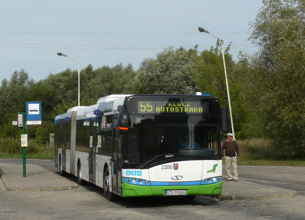 2200
... jak również normalne. Dzięki temu czerwonemu paskowi na lusterku jest łatwo rozpoznawalny.
Słowa kluczowe: SU18,75 2200 55 Podjuchy