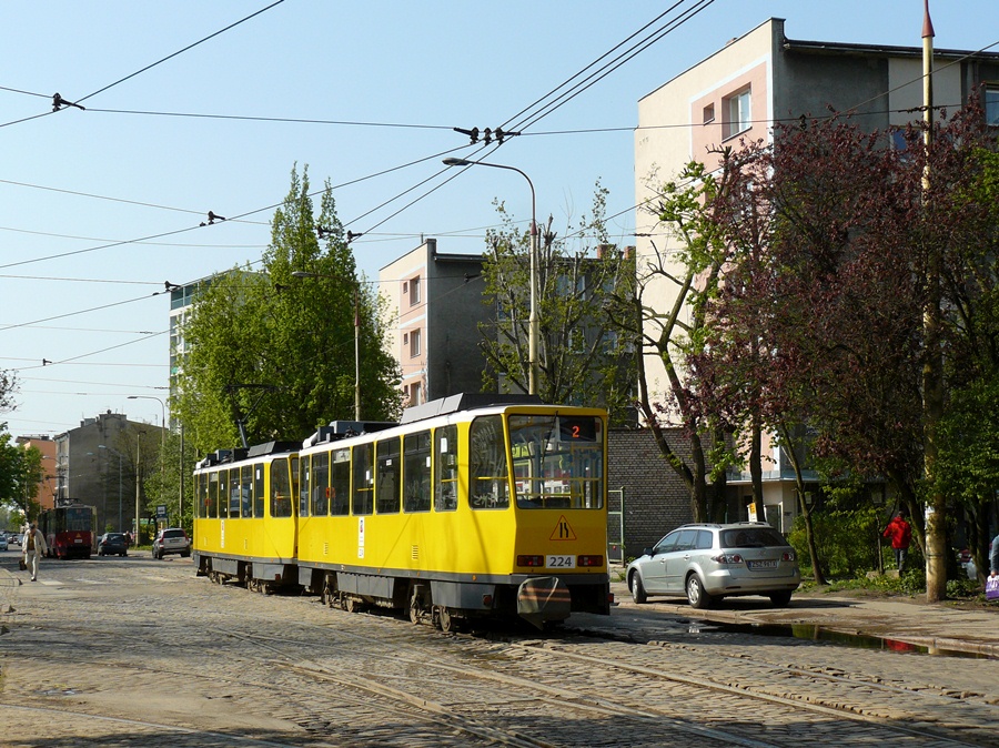 223+224
Słowa kluczowe: T6A2D 223+224 2 Potulicka