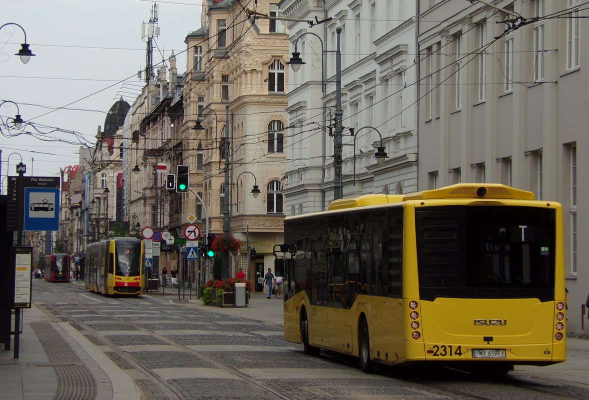 2314
Linia T zastępuje tramwaje na trasie Katowice Rynek <=> Zawodzie CP.
Słowa kluczowe: Citiport 2314 T Katowice 3Maja