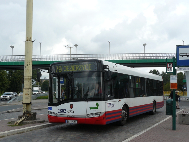 2802
Po trzech latach od zakupu 2551 i 2552, kupiono ( w lutym 2008 ) kolejne SU12 w ilości czterech sztuk ( 2801-2804 ) i są to ostatnie fabrycznie kupione autobusy pomalowane w stare barwy.
Słowa kluczowe: SU12 2802 79 BasenGórniczy