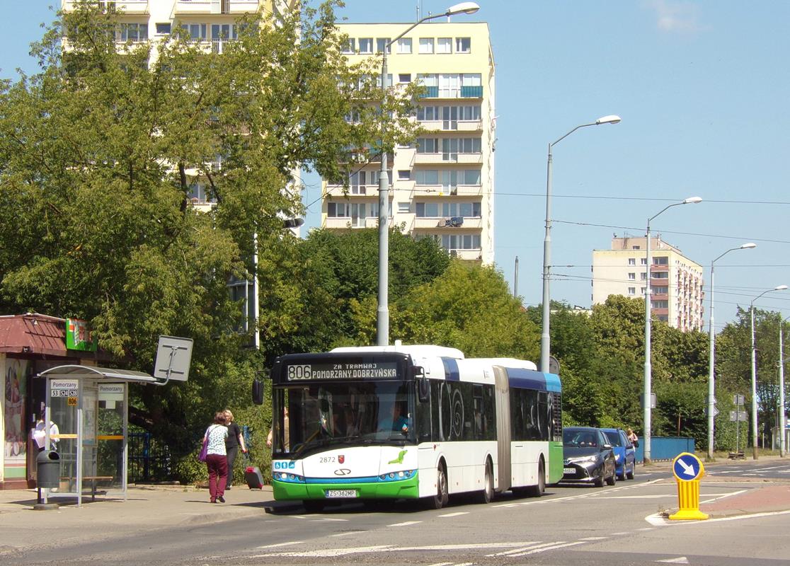 2872
W 2020 r. SPA Dąbie po raz pierwszy kupiło używane przegubowe Solarisy. Jest to sześć wozów z roczników 2008 i 2009 - wcześniej jeździły w Monachium.
Słowa kluczowe: SU18 2872 806 Dobrzyńska