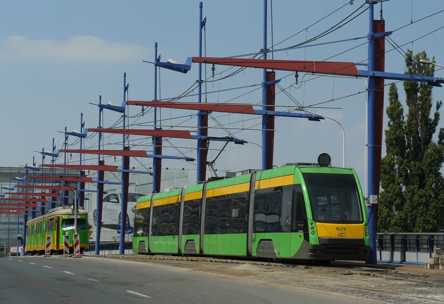 517 
Solaris Tramino S105P - MPK Poznań jako jedyne w Polsce ma takie tramwaje - 46 sztuk.
Słowa kluczowe: 517 Tramino MostDworcowy