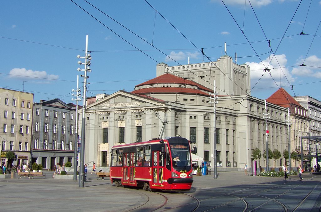 689
Słowa kluczowe: 105N-AC 689 13 Katowice Rynek