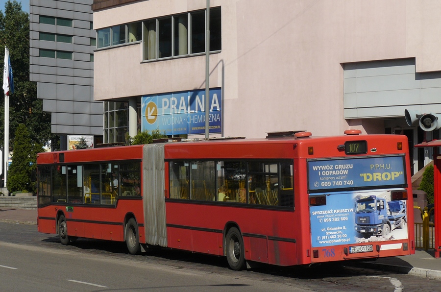 768
Polickie Many NG262 ( cztery sztuki - ex Oslo, exex Essen ) łatwo jest zauważyć.
Słowa kluczowe: 768 107 NG262 PlacRodła