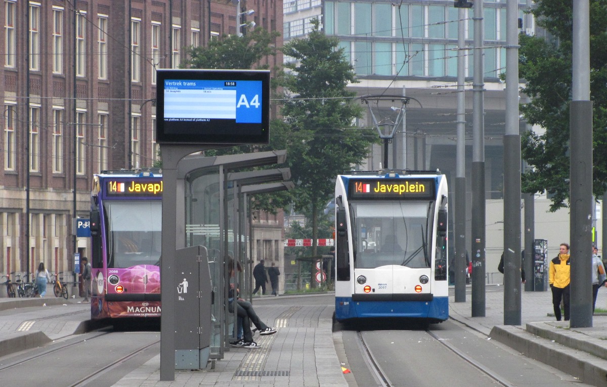 2097
Autor: Barbara Pukało, zgoda jest.
Słowa kluczowe: Combino 2097 14 Amsterdam