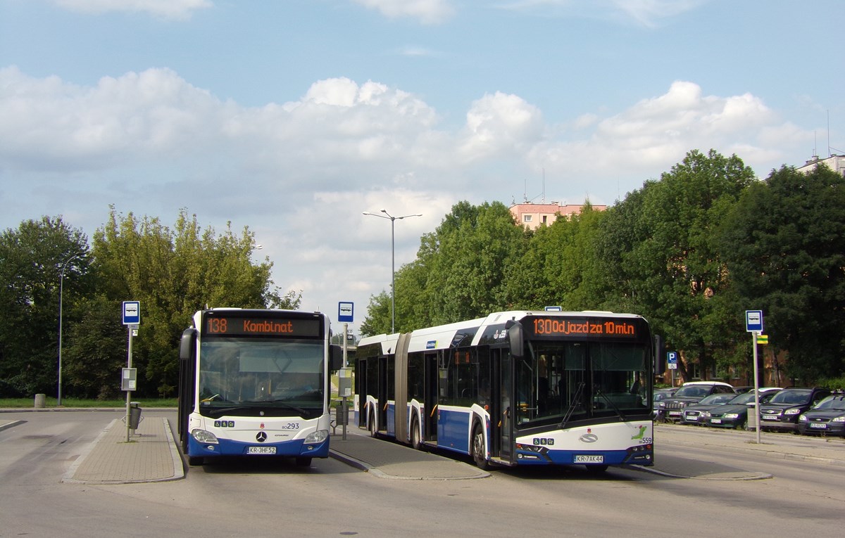 BR559
Słowa kluczowe: SU18 O530 BR559 BO293 130 138 Azory