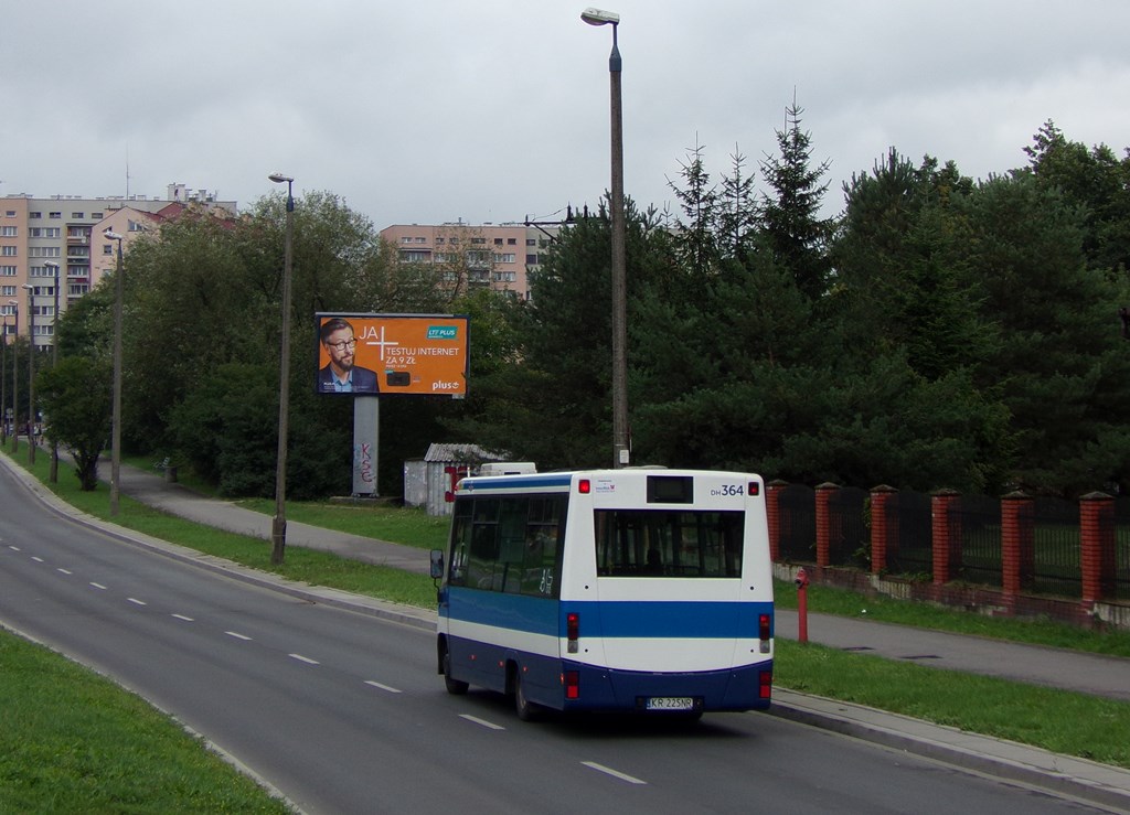 DH364
MPK Kraków posiada obecnie 40 Jelczy Vero - model ten już jest wycofywany z użytku przez MPK. Wóz ze zdjęcia to rocznik 2005.
Słowa kluczowe: DH364 M081MB3 Nowosądecka