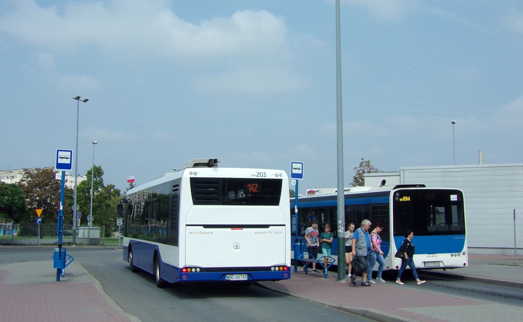 MA203
Jeden z dwóch Autosanów w krakowskim oddziale Mobilisa.
Słowa kluczowe: M12LF MA203 142 CzyżynyDworzec