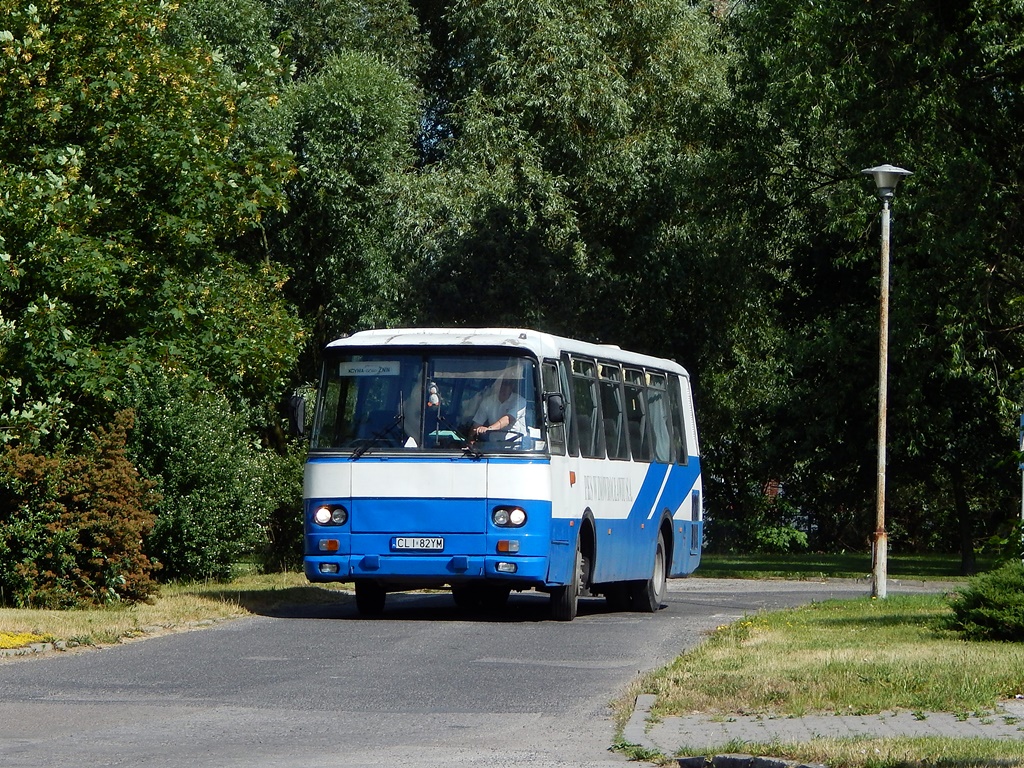 CLI 82YM
Autosan H9-21, prod. 1988. Kujawsko-Pomorski Transport Samochodowy to największy przewoźnik w tym województwie. Spółka powstała w 2012 r. po połączeniu 4 przedsiębiorstw PKS, PKS Włocławek, PKS Lipno, PKS Brodnica i PKS Inowrocław. Całe przedsiębiorstwo posiada około 400 autobusów, a 150 z nich to różnego rodzaju Autosany H9. 
Słowa kluczowe: H9-21 CLI82YM Żnin