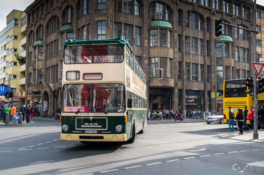 B KV1308
Manik z 1981 roku
Słowa kluczowe: Niemcy Berlin Friedrichstrasse Kochstrasse SD200