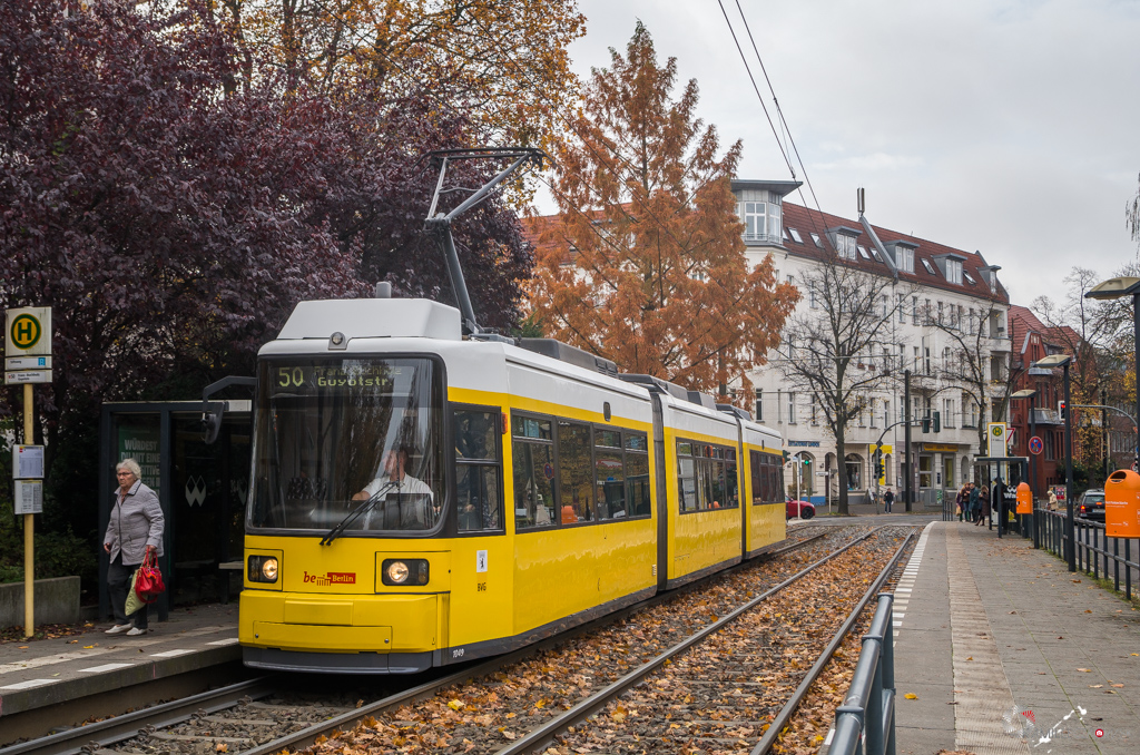 1049
Na początek zdjęcia z listopada ubiegłego roku.

Słowa kluczowe: Niemcy Berlin Stiftsweg 1049 GT6N